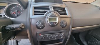 Renault Megane - 9