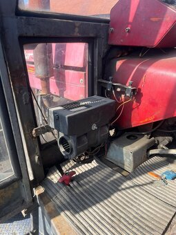 Traktor Zetor 6911 - 9