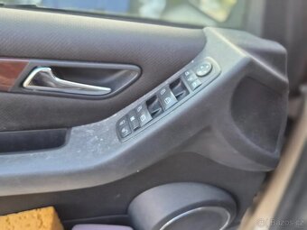 Mercedes-Benz Třídy A, 1.5i AUTOMAT - 9