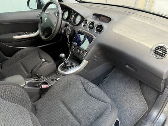 Peugeot 308, 1.6HDi, 80kw Man. Nová STK - 9