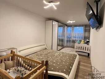 Prodej bytu 3+1 73 m², +balkon 7 m², Manželů Dostálových, Pr - 9