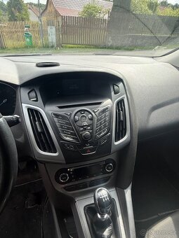 Ford Focus - 9