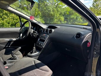 Peugeot 308 SW 1.6i 88 kW, RV 2009, LPG - 9