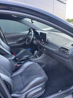 HYUNDAI i30N Sport Performance - 9