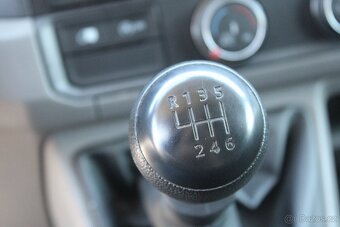 MAN TGE 2,0TDI L4H2, ODPRUŽENÉ SEDADLO ŘIDIČE - 9