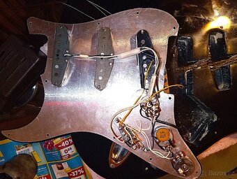 Greco Stratocaster Spacey Sound 81+orig.USA elektronic 79-81 - 9