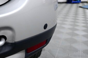 Dacia Duster 1.6i 16v 77kW  107 000 km - 9