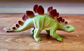 Figurky dinosaurus - 9