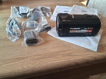 Vysoce kvalitní video kamera - 9