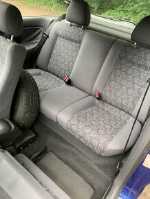 Seat Ibiza 1.4i 44kW - 9