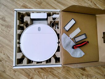 Robotický vysavač Xiaomi Mi Robot Vacuum Mop Essential - 9