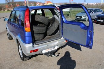 Daihatsu Terios 1,3i 61KW, VELKÝ SERVIS, 4 x 4, r.v. 1999 - 9
