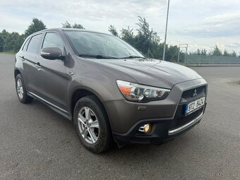 Mitsubishi ASX 1,8 diesel 2. Majitel garažovano - 9