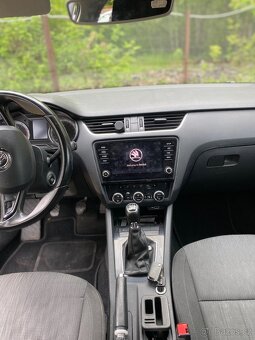 Škoda oktavia 2018 - 9