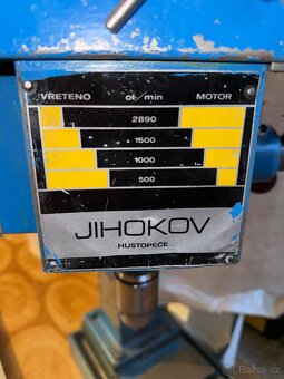 Stojanová vrtačka JIHOKOV - 9