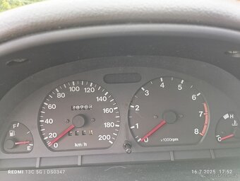 Suzuki swift 1,0 - 9