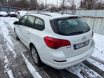OPEL ASTRA 1,7 CDTI 81 KW,ROK 2012,NAJ 251 TKM,KLIMA,DOHODA - 9