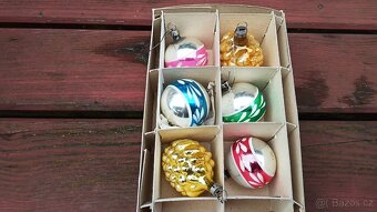 Staré vánoční stromky a ozdoby . - 9