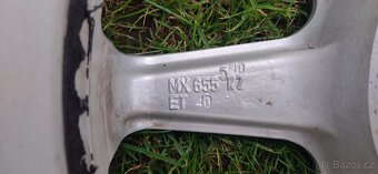 Lité kolo R15 - 9