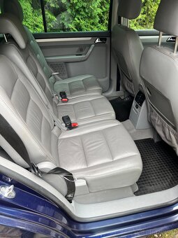 VOLKSWAGEN TOURAN 1.9 Tdi,7mist,kuze,rychlostí - 9
