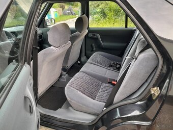 Škoda Felicia 1.6MPi 55kW rok 1998 naj.175tis. NOVÁ STK - 9