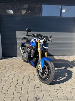BMW R1250R - 9