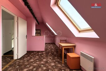 Prodej rodinného domu, 180 m², Počerady - 9
