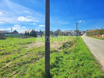 Prodej stavebního pozemku, Lhotka, ev.č. 02146 - 9
