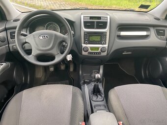 KIA SPORTAGE 2.0i 104 kW 2009 BENZÍN + LPG - 9