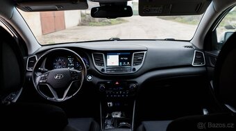 Hyundai Tucson 1.7 CRDi Premium 7DCT - 9