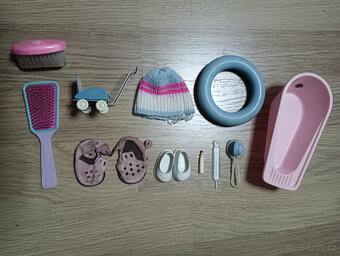 RŮZNÉ STARÉ RETRO HRAČKY - 9