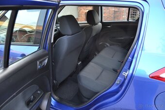 SUZUKI SWIFT 4x4 1.3i 69kw benzín rok 2013 - 9