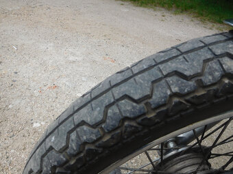 SUZUKI GN 250 - 9