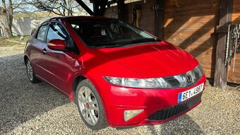 Prodám Honda Civic 8g rok výroby 2009 - 9