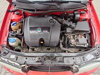 Škoda Octavia 1.6i 75 kW - 9
