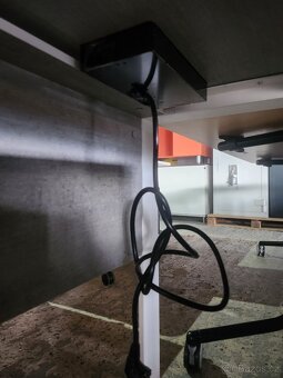 Luxusni kancelářsky stůl s kontejnerem antracit - 9