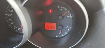 Mazda 3 1.6 rok 2004 - 9
