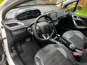 Peugeot 2008 1.2i 60KW Automat naj 96Tkm nové v ČR - 9