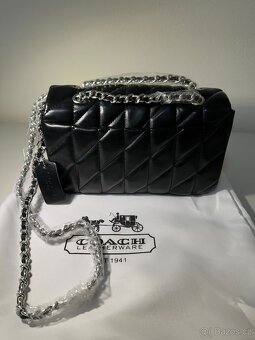 🖤 Exkluzivní prošívaná kožená kabelka Coach Tabby 26 s řetě - 9