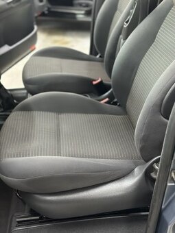 Alhambra 1.9 TDi 85kw 7mist - 9