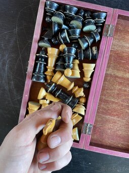 Vintage dřevěná rozkládací šachovnice - 9