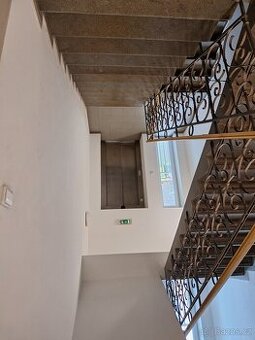 Byt 2+kk (50m2), Praha Vysočany - ulice Spojovací - 9