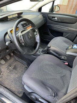 Citroen C4 1,6i - 9