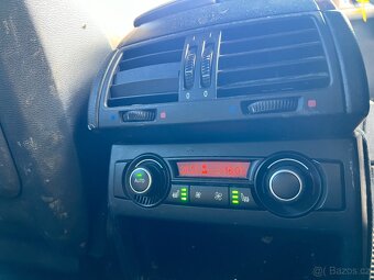 Bmw x5 e70 3.0sD 210kw Mpaket Monacoblau na díly - 9