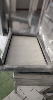 Nerezový pracovní stůl, gastro nábytek - 9