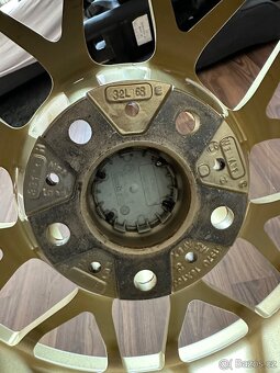 APEX ARC8 5x120 265/35 R18 - 9