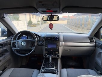 Volkswagen Touareg R.V 2009 3.0 TDi FACLIFT - 9