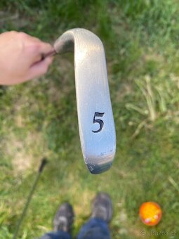 Set golfových holí - 9