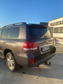 Toyota land cruiser 200 4,5d, 210kw - 9