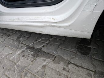 Škoda Rapid 1.4 TDI/ CLIMATRONIC/ TEMPOMAT/ POJÍZDNÝ/ DPH - 9
